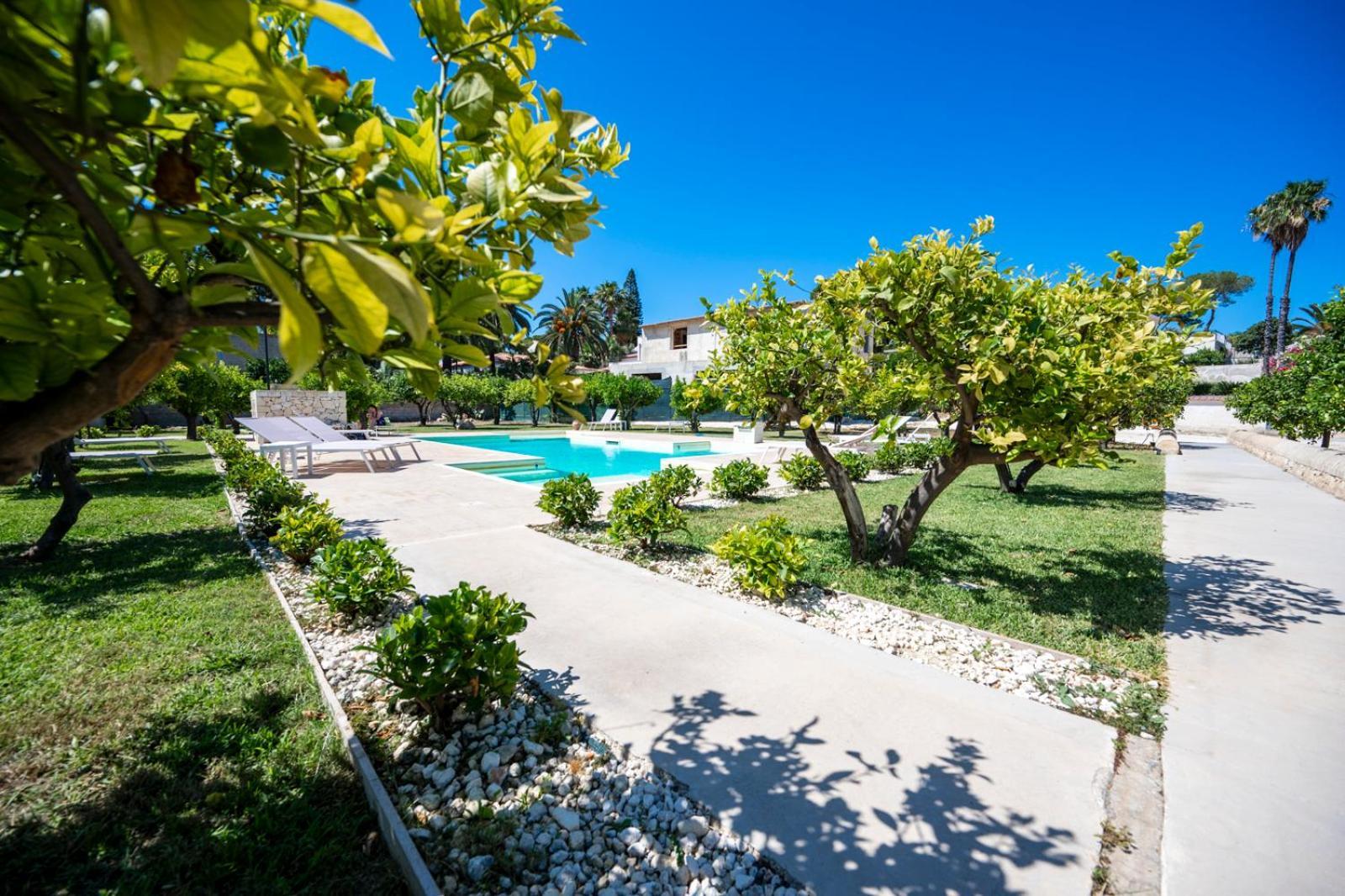 Villa Venera Fontane Bianche Charme Apartments Exterior foto